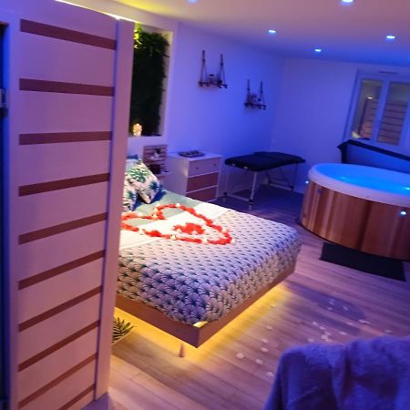 Gite Et Spa Au Secret Du Bonheur Hotell Pouilly-sur-Serre Eksteriør bilde
